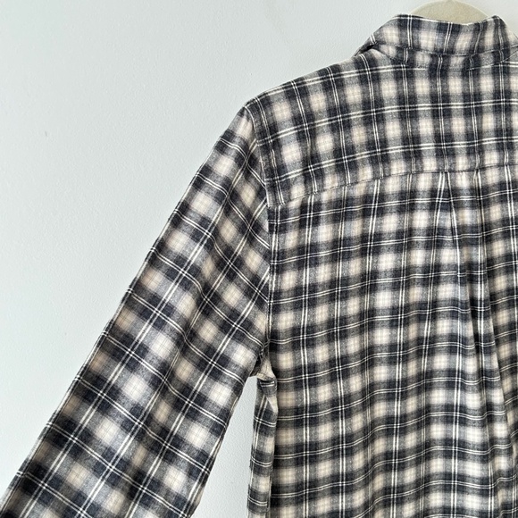 3/$20🌻J Crew 100% Cotton Gray Plaid Flannel Tunic Top - Picture 11 of 16